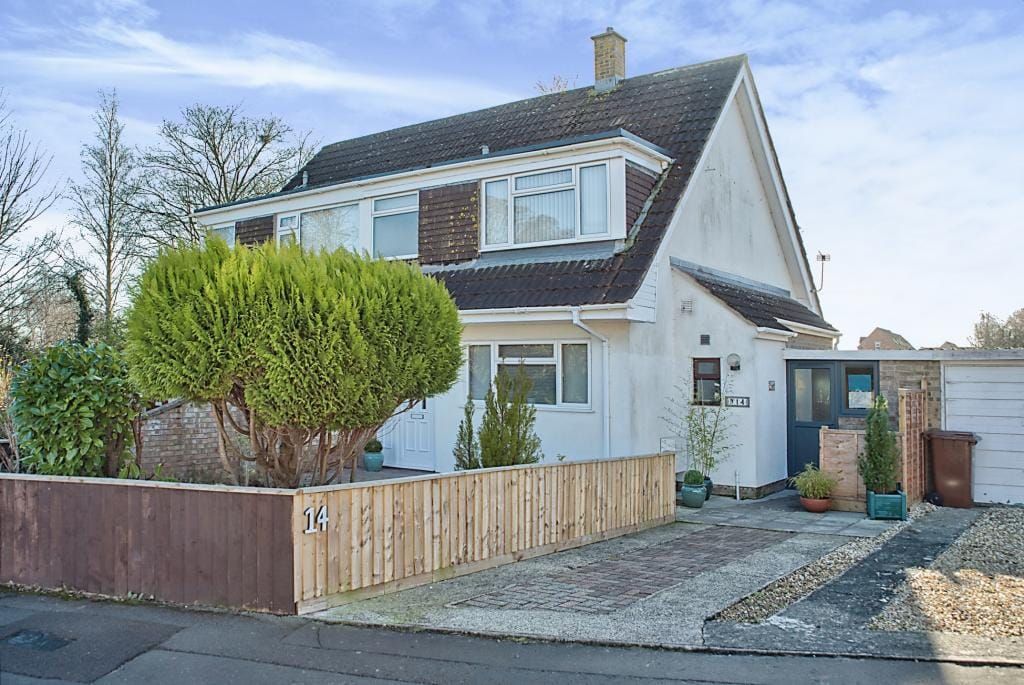 Property photo 1 of 15