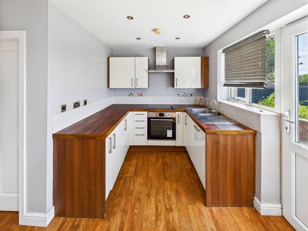 Property photo 2 of 36 Kitchen