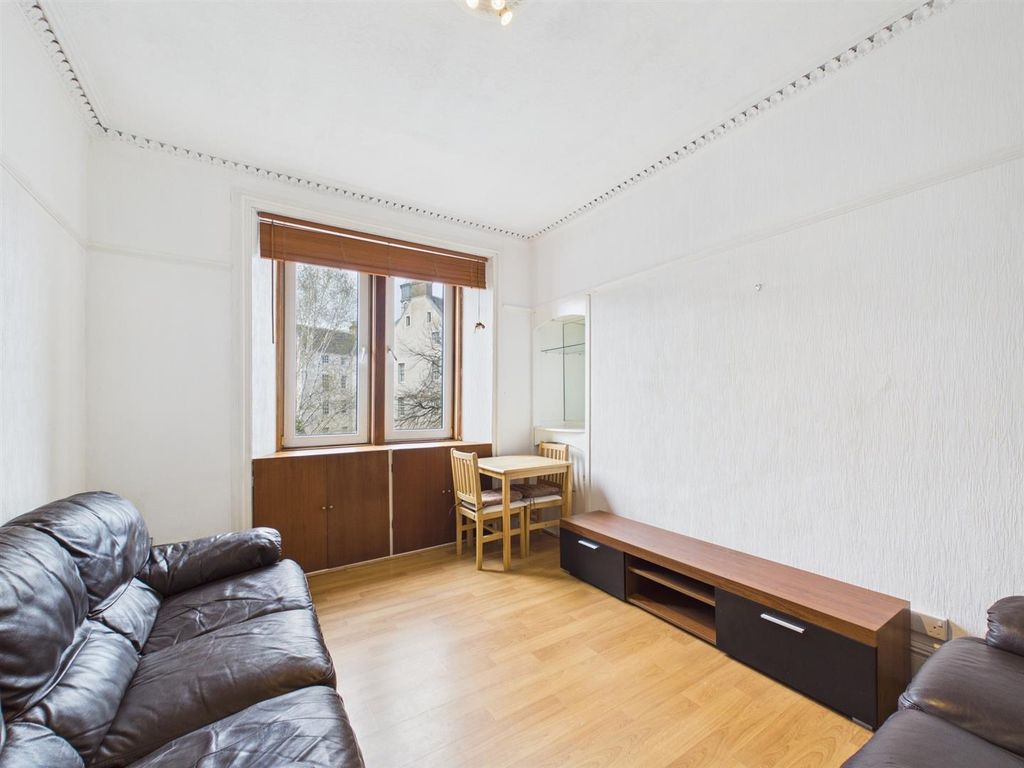 Property photo 2 of 10 Cam01486G0-Pr1054-Still003.Jpg