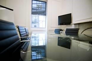 Property photo 3 of 11 Serviced Office To Rent In Thorncroft Manor, Thorn