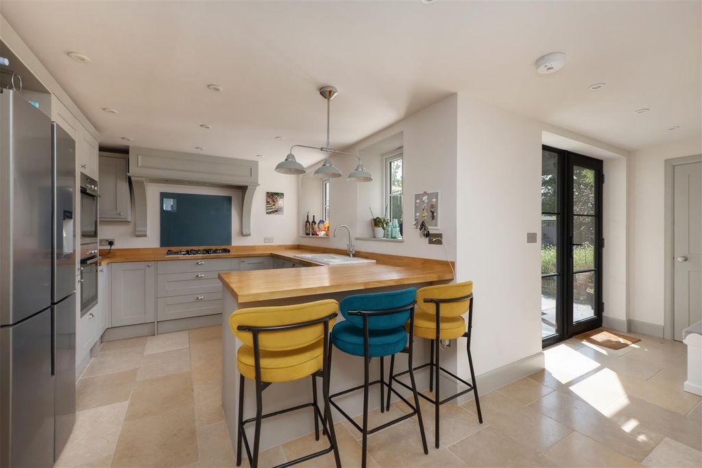 Property photo 3 of 24 Monkton Street, Monkton, Ramgsgate