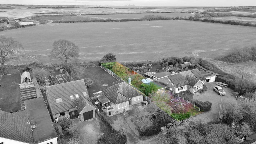 Property photo 1 of 6 Plot