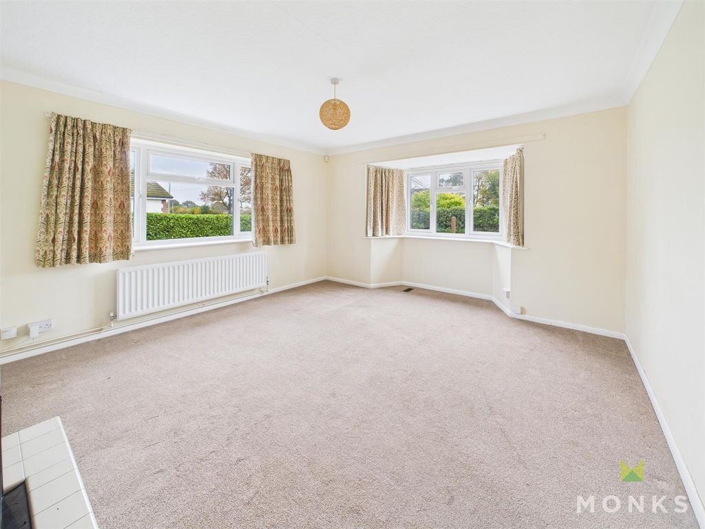 Property photo 3 of 16 Cam01520G0-Pr0292-Still011.Jpg