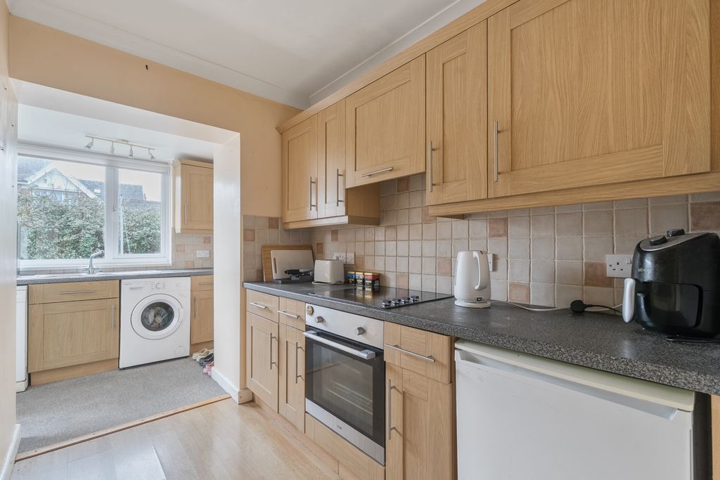 Property photo 2 of 18 1416833-15-6998511Dafc56