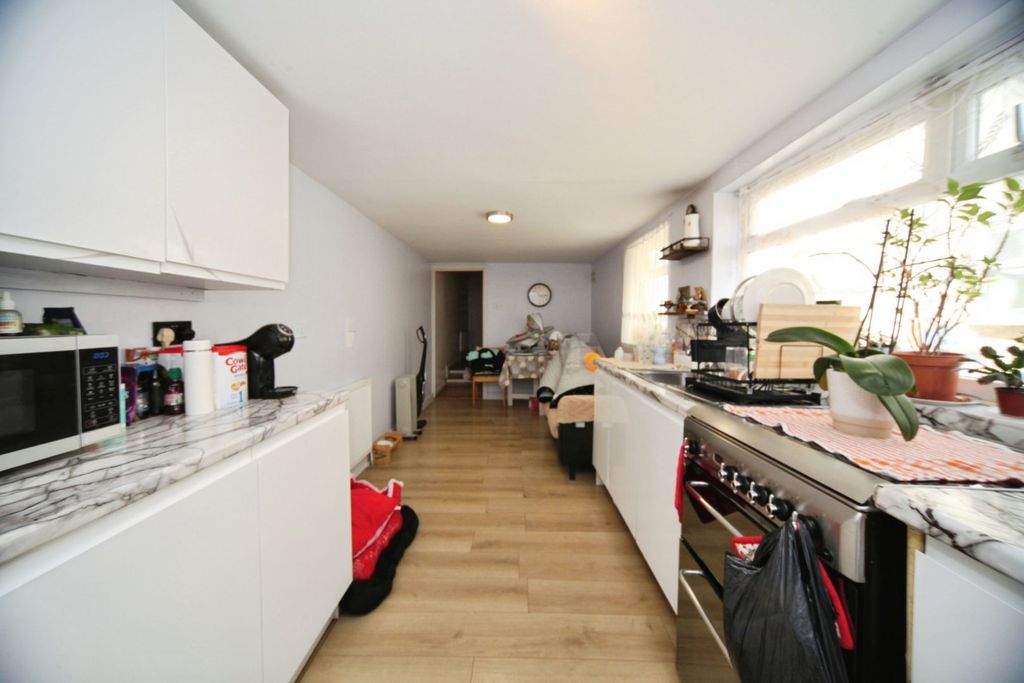 Property photo 3 of 23