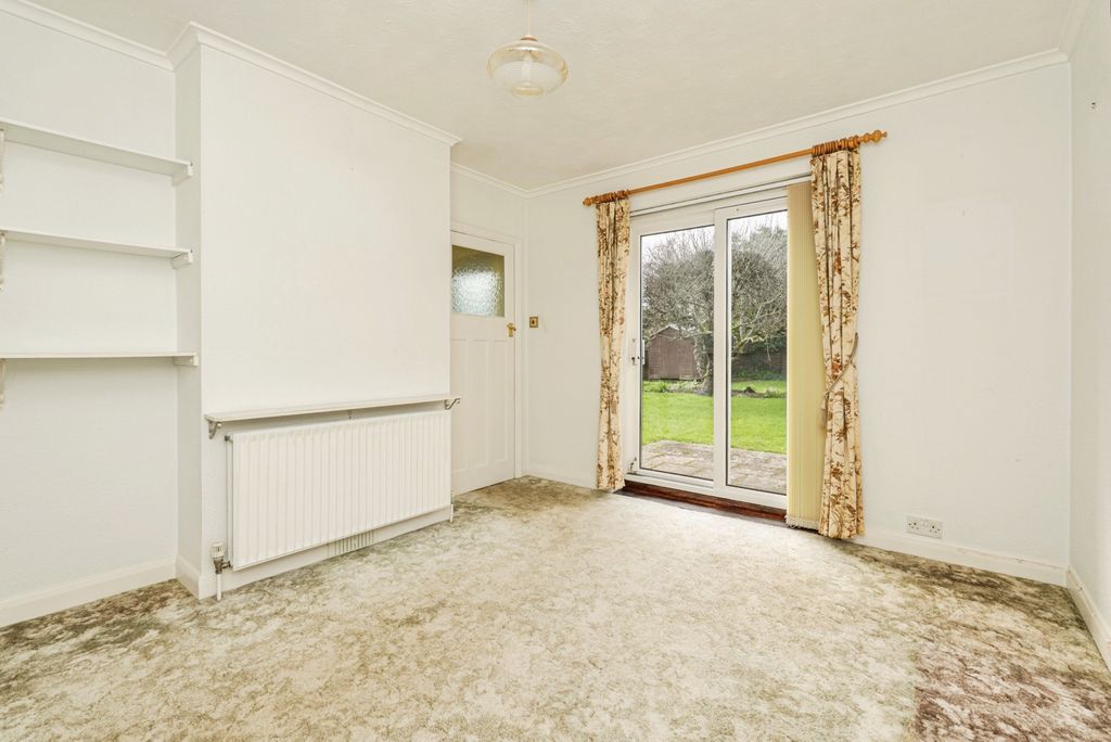 Property photo 2 of 25 Pbox-Img.Jpg