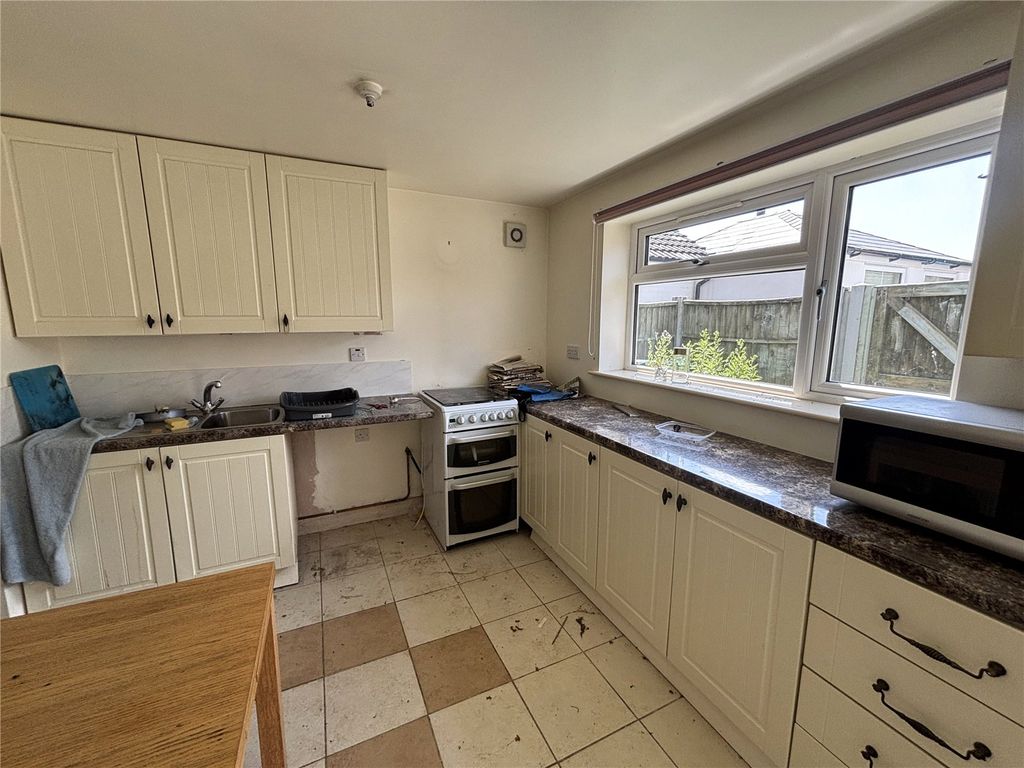 Property photo 2 of 8 Picture No. 08