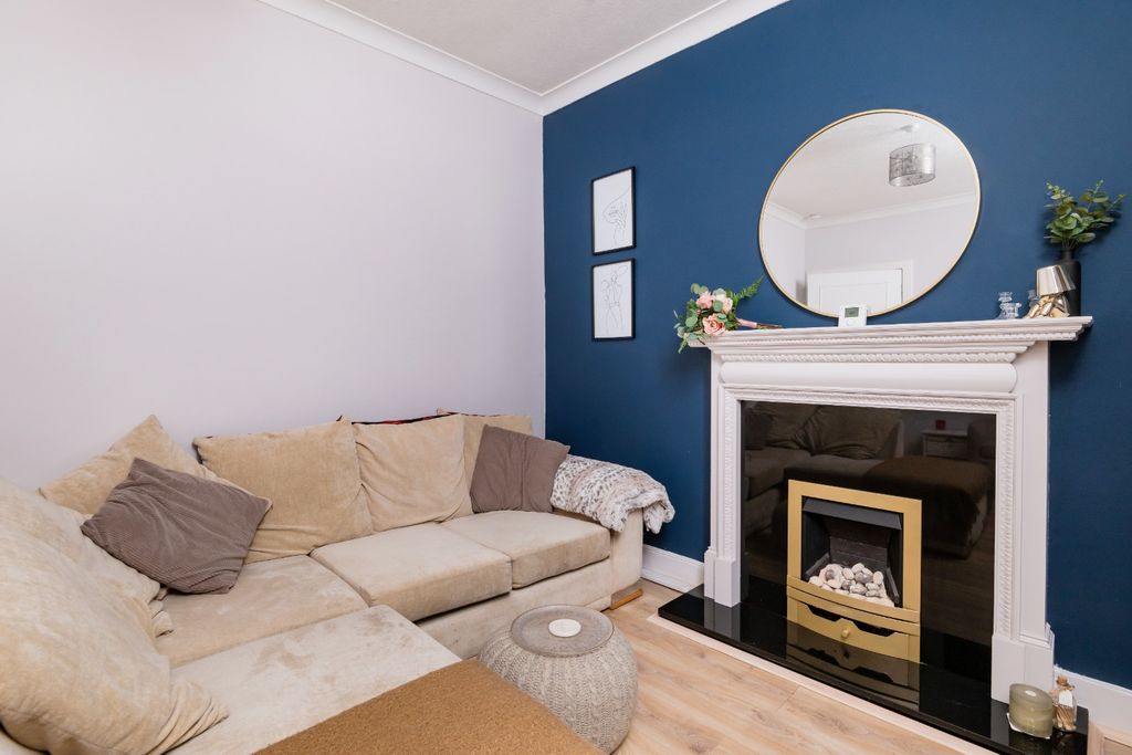 Property photo 3 of 45 5358774