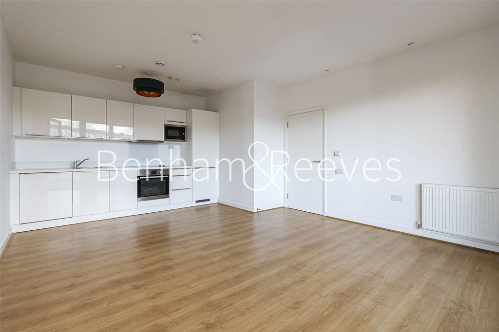 Property photo 1 of 4 Picture No. 05