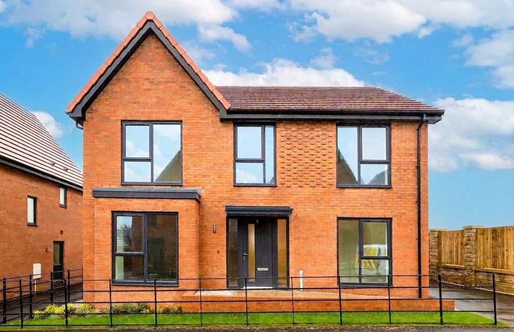 Property photo 1 of 15