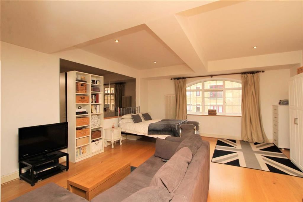 Property photo 2 of 3