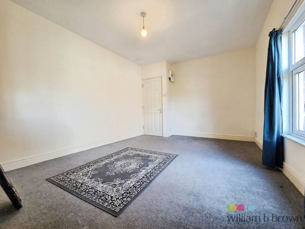 Property photo 3 of 8 Image