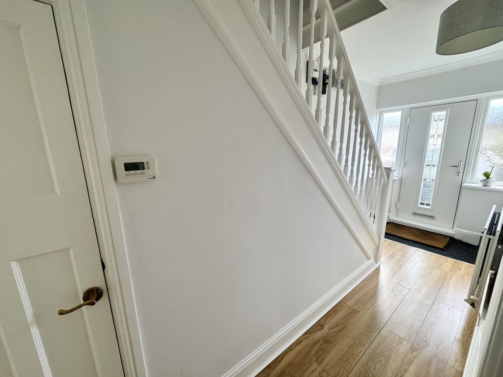 Property photo 3 of 19 Img_3691