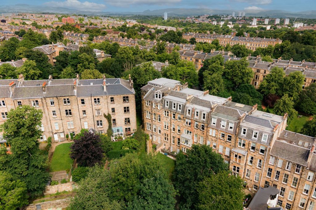 Additional image 30 of 2 bed flat for sale34 Huntly Gardens, Dowanhill G12
