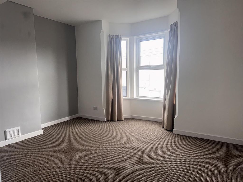 Property photo 2 of 8 Img_8288.Jpeg