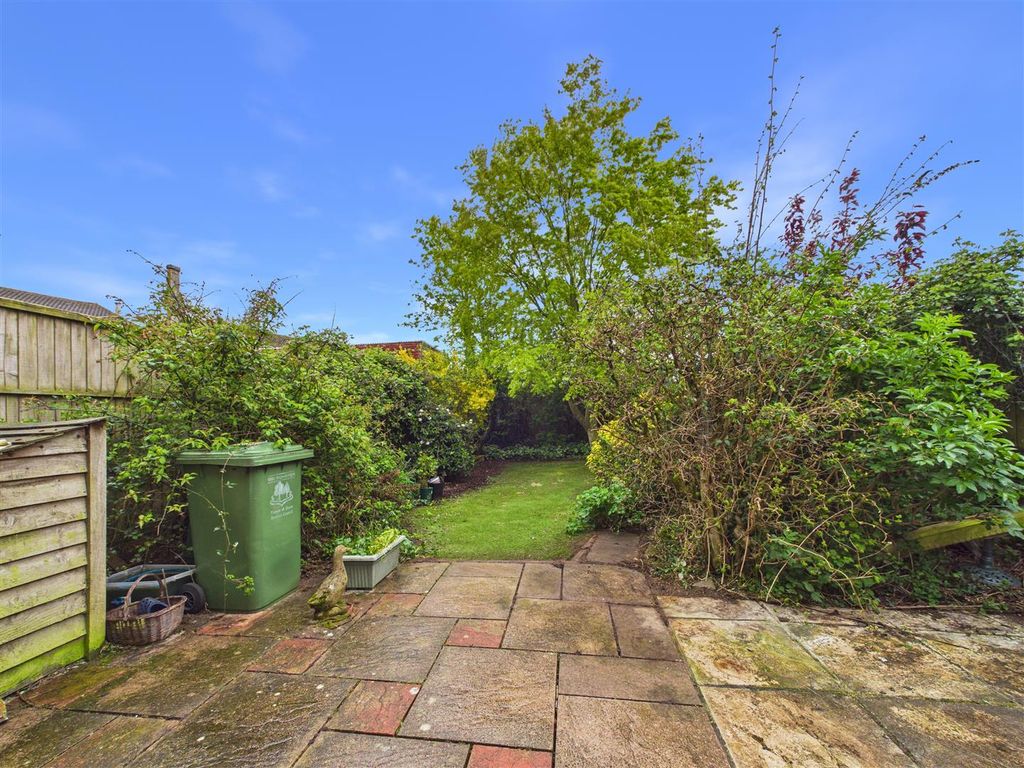 Property photo 2 of 13