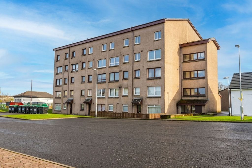 Property photo 1 of 18 Front View