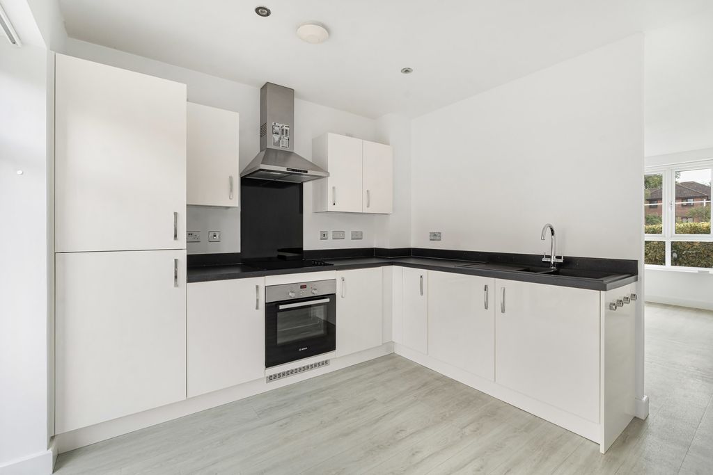 Property photo 2 of 16 23_90038.Jpg
