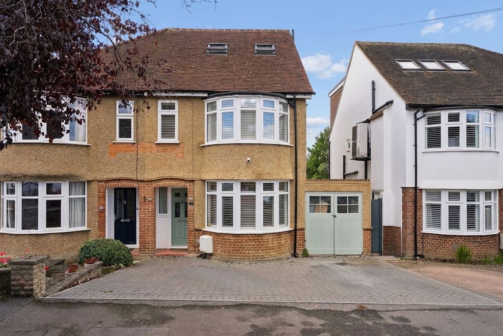 Property photo 1 of 23 Ext - Bateman Road (E)