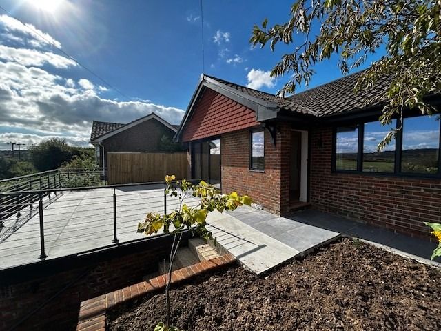 Property photo 1 of 13 3642751