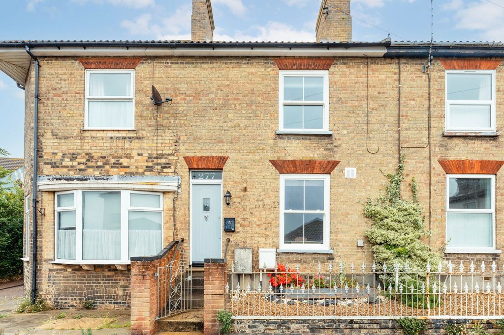 Property photo 1 of 21