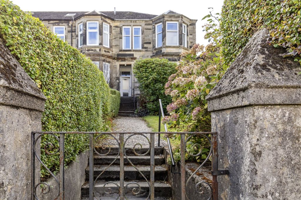 Property photo 2 of 21 Picture No. 01