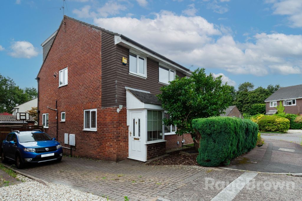 Property photo 1 of 45