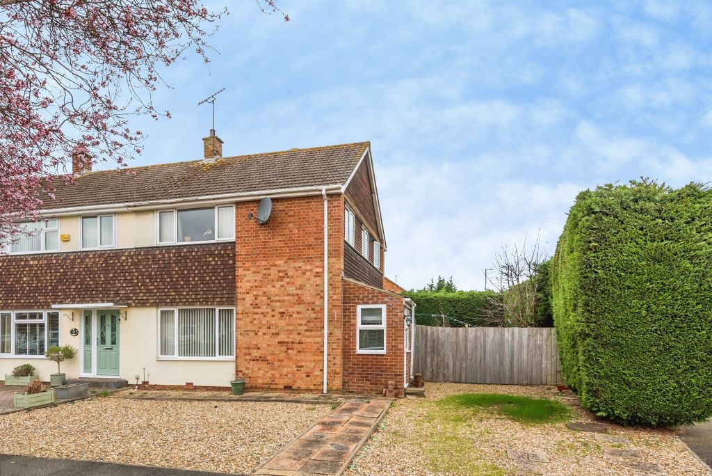 Property photo 1 of 13