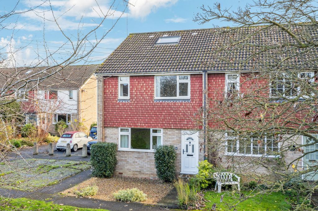 Property photo 1 of 18