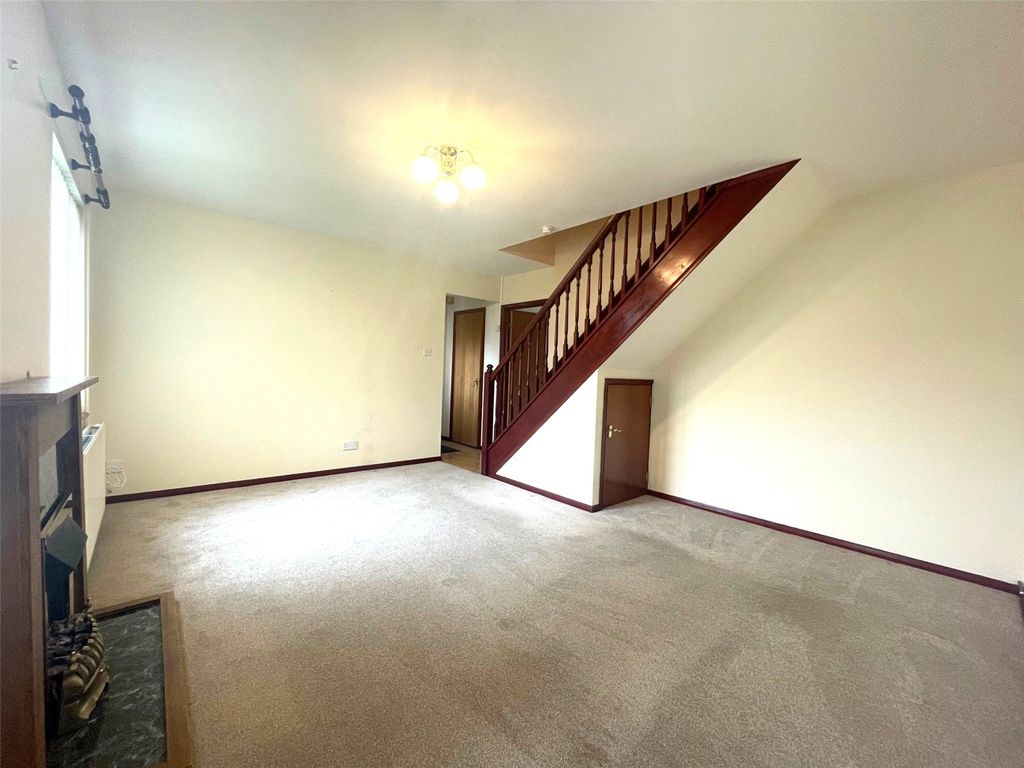 Property photo 3 of 18 Picture No. 04