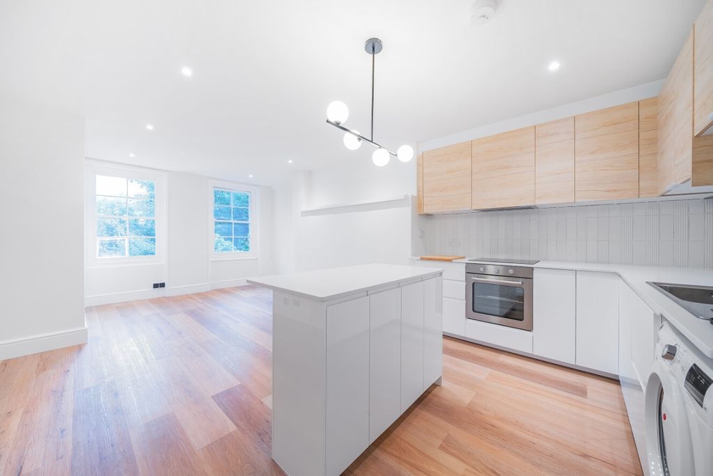 Property photo 3 of 14 1205516 (11)