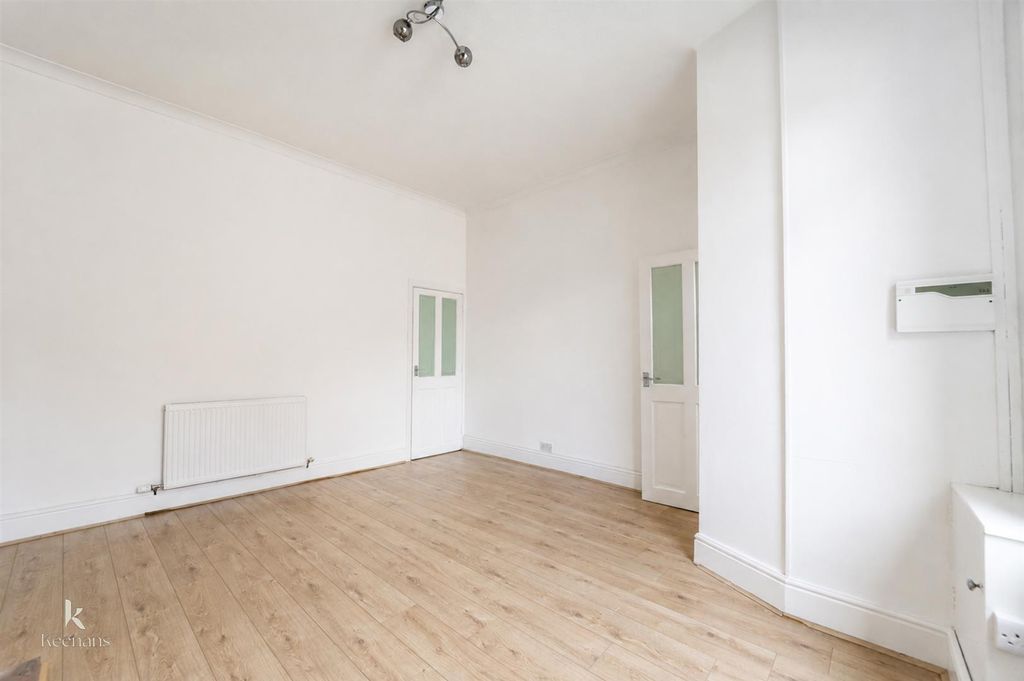 Property photo 3 of 17 G-01.Jpg