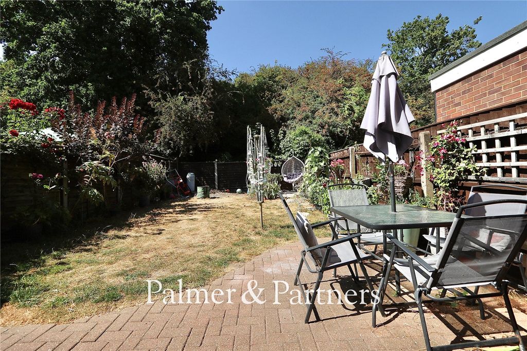 Property photo 3 of 19 Picture No. 04