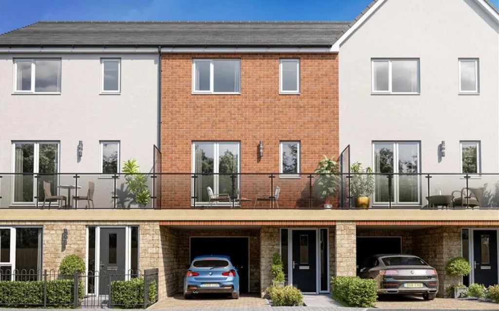 Property photo 1 of 6