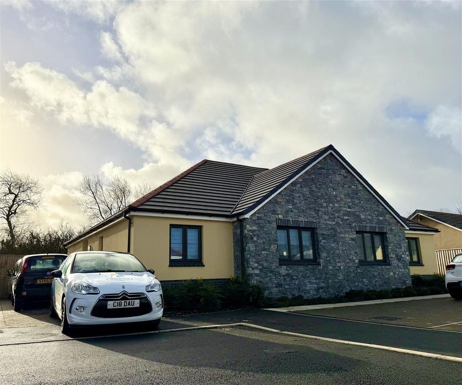 Property photo 1 of 9 Photo 10-12-2025, 11 43 53.Jpg