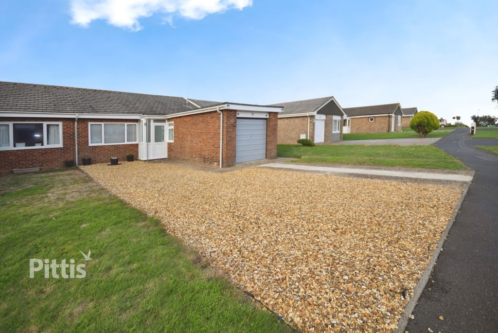 Property photo 1 of 10 Front