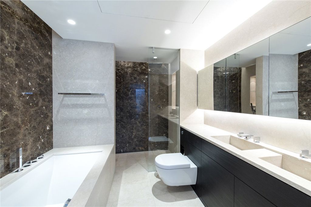 Property photo 3 of 8 Picture No. 25