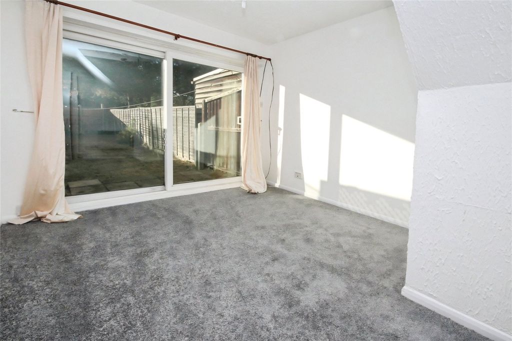 Property photo 3 of 7 Picture No. 02