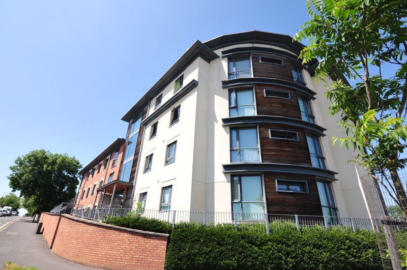 Property photo 1 of 11 Photo 5