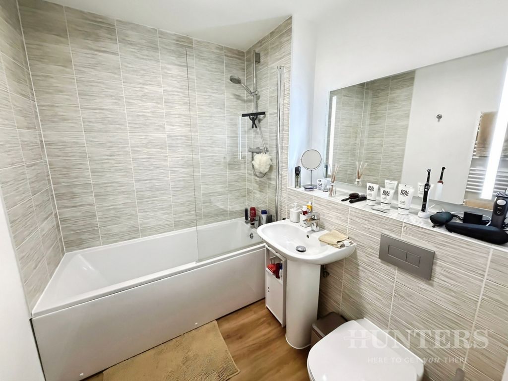 Property photo 3 of 9