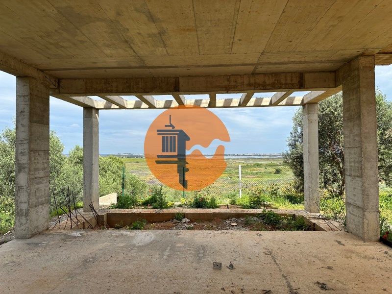 Property photo 1 of 30