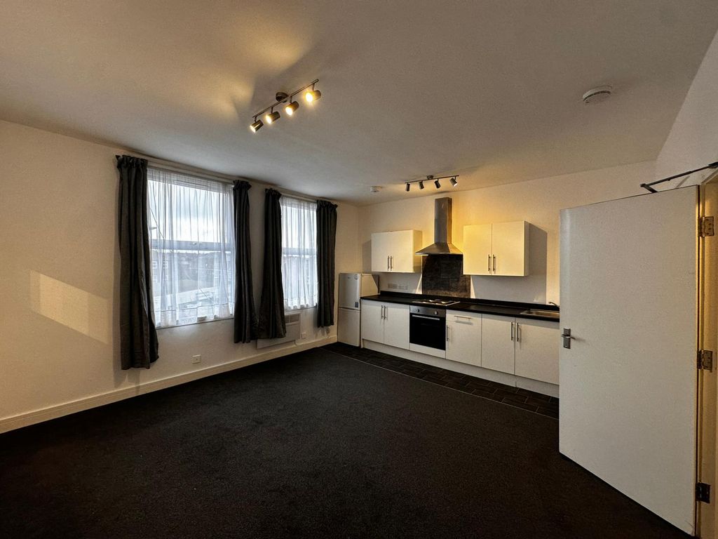 Property photo 2 of 5 Gallery