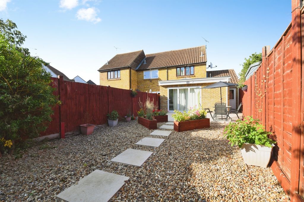 Property photo 2 of 15
