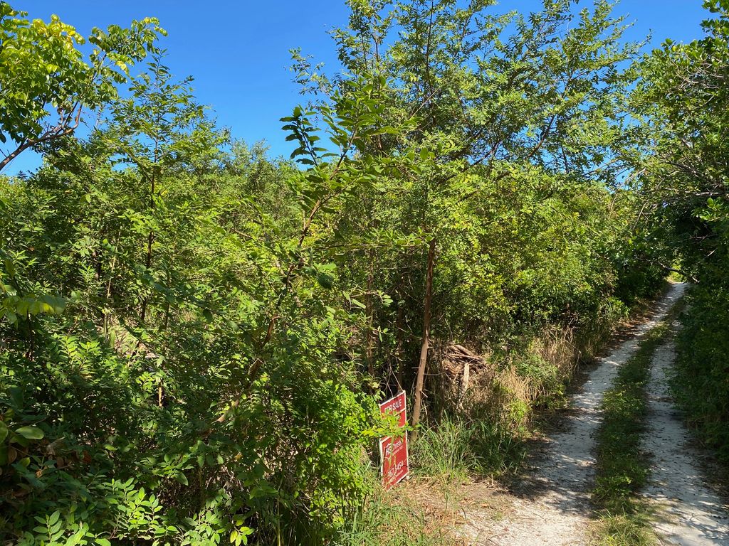 Property photo 2 of 6