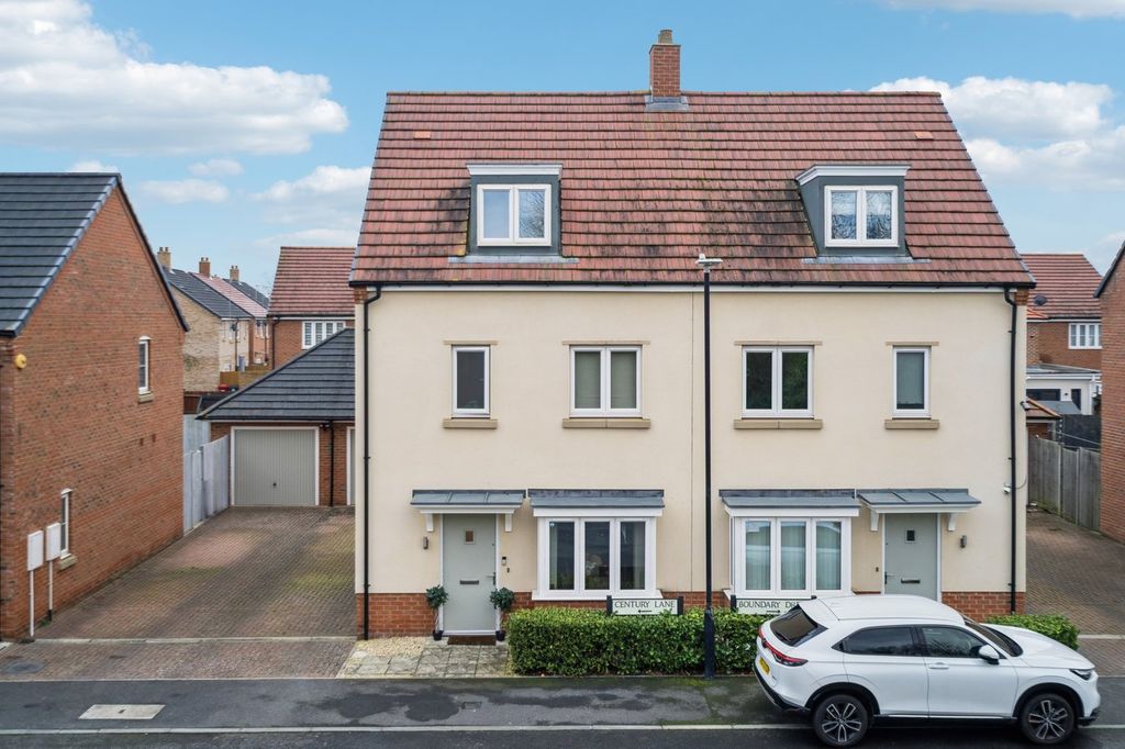 Property photo 1 of 25