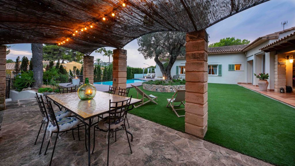 Property photo 2 of 30 80074 Small-35.Jpg