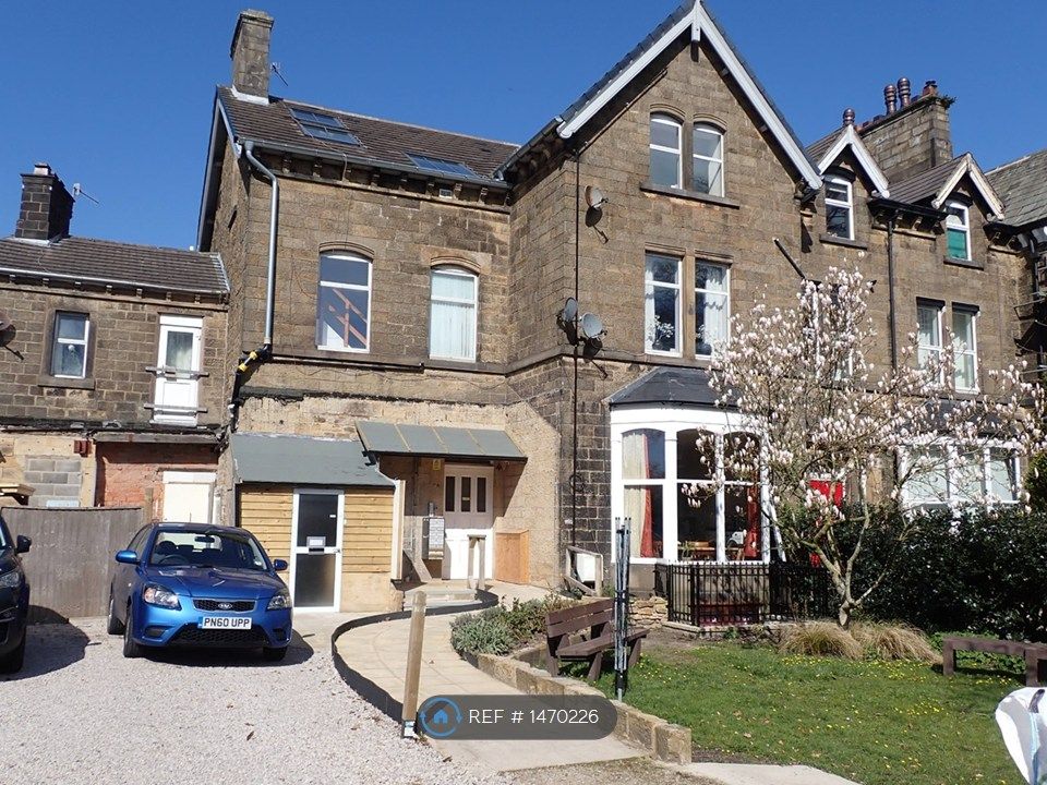 Property photo 1 of 7 Frontage From Driveway