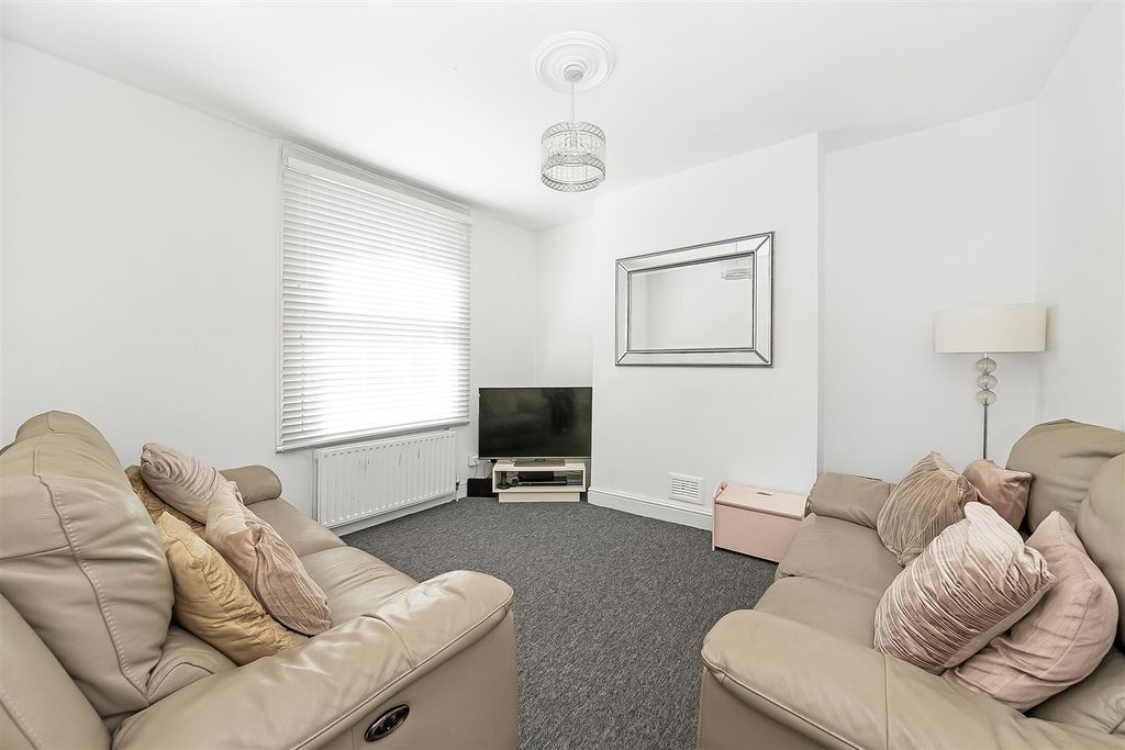 Property photo 2 of 13 Img_3756.Jpg