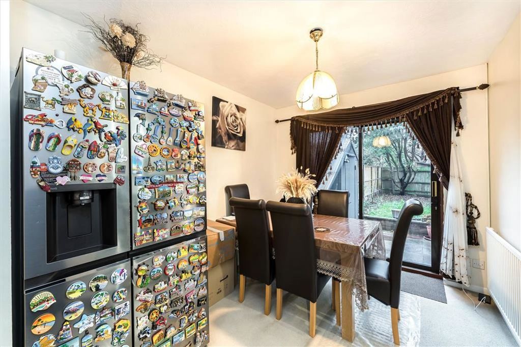 Property photo 3 of 7