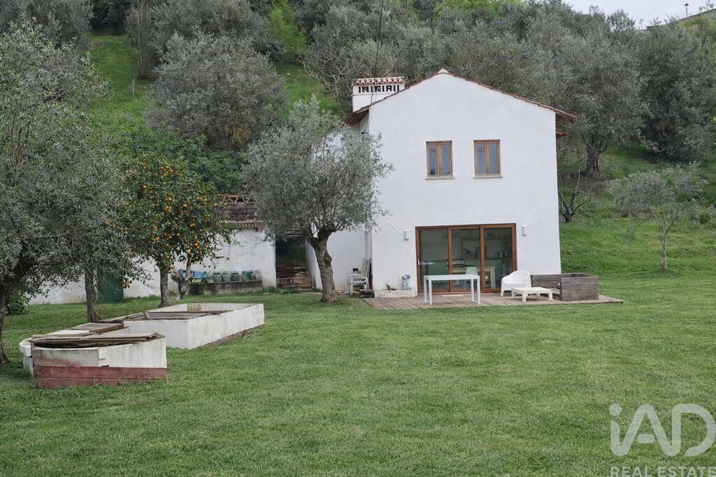 Property photo 1 of 29